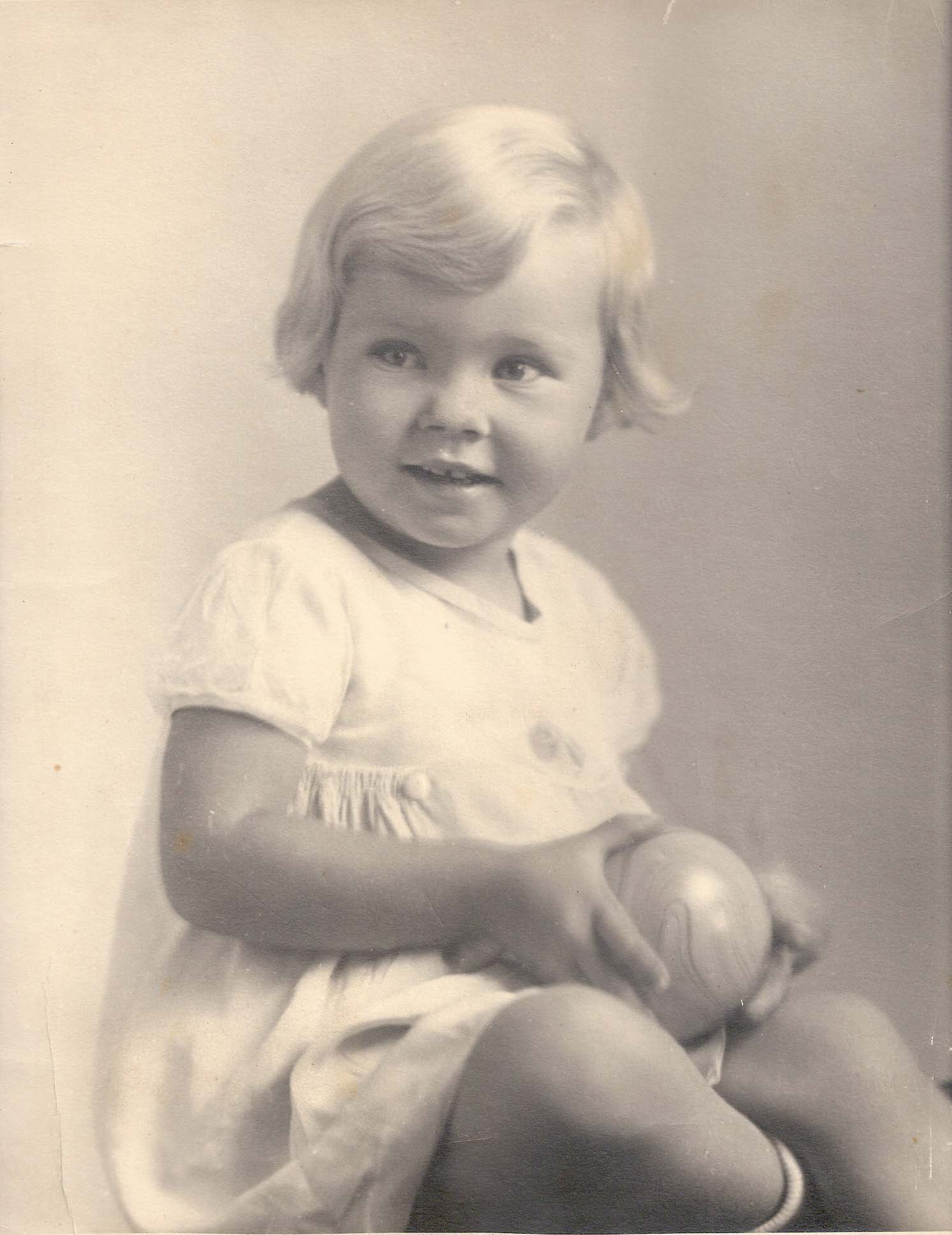 Dee at about 2 years old